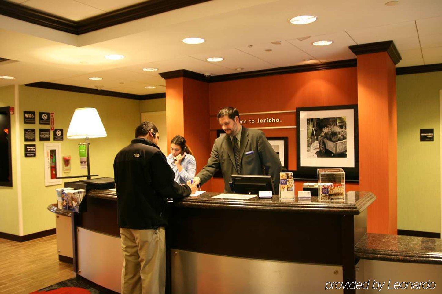 Hampton Inn Jericho - Westbury Interno foto