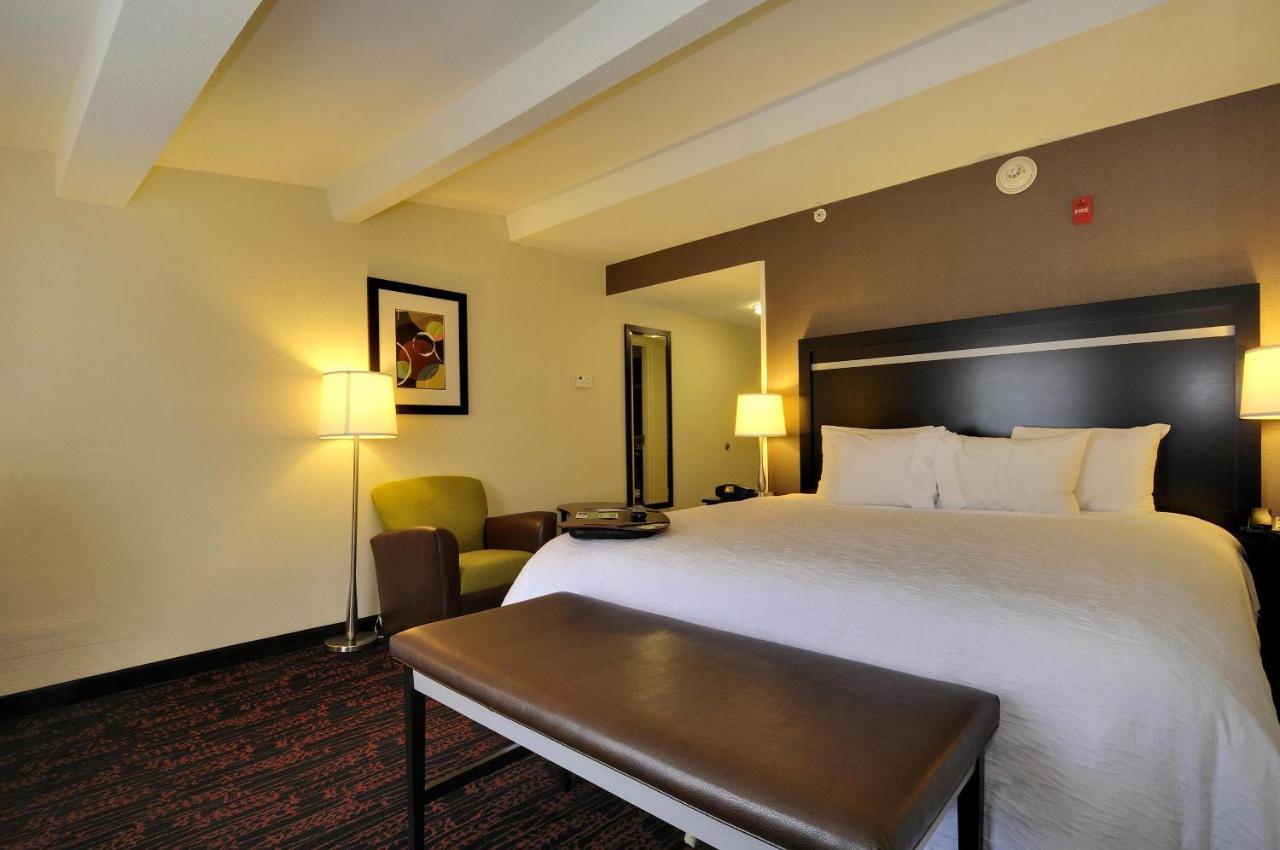 Hampton Inn Jericho - Westbury Esterno foto