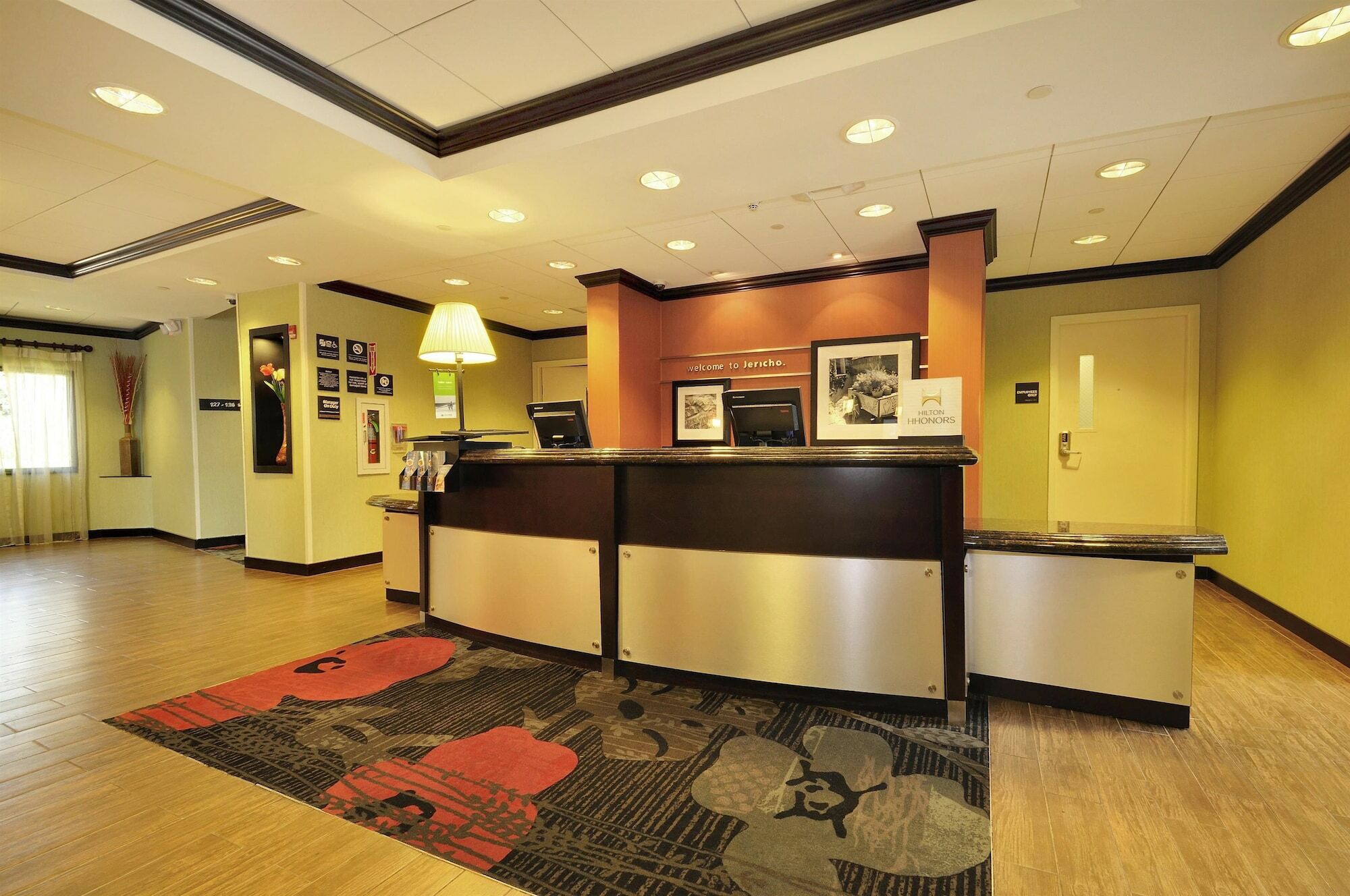 Hampton Inn Jericho - Westbury Esterno foto