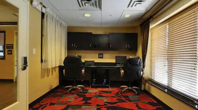 Hampton Inn Jericho - Westbury Esterno foto